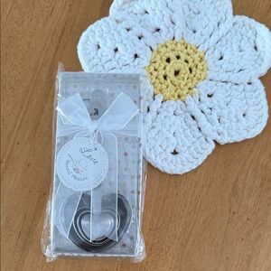 Kate Aspen Polka Dot Favor Boxes